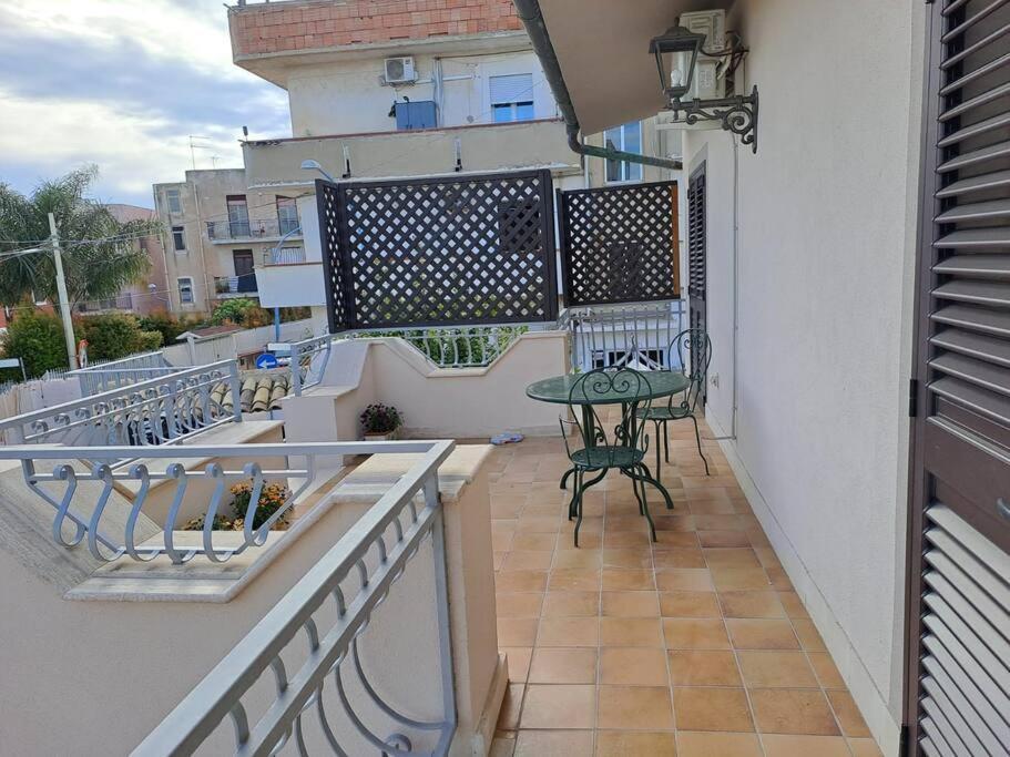 Casa Vacanze Villa Eolo 阿格里真托 外观 照片